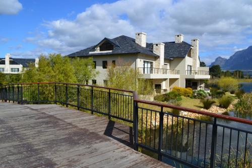 Pearl Valley Golf Estate Golf Safari SA — 4-Star Luxury Hotel in Paarl, South Africa