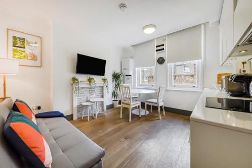 Modern one bedroom in Fitzrovia Central London — 4-Star Luxury Hotel in London, United Kingdom