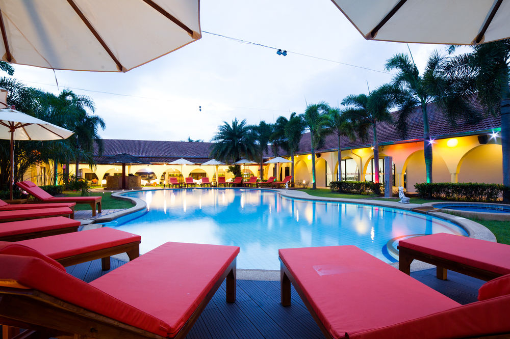 AB Paluso Retreat@Lake Mabprachan Pattaya — 4-Star Luxury Hotel in Bang Lamung, Thailand