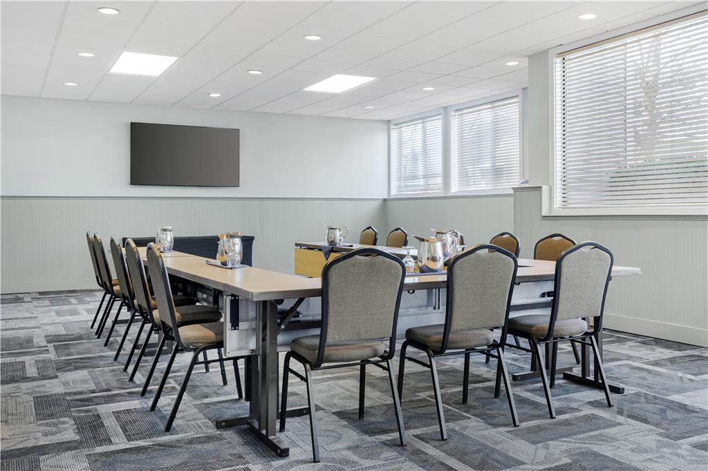 Best Western Plus Windjammer Inn & Conference Center - photo 14