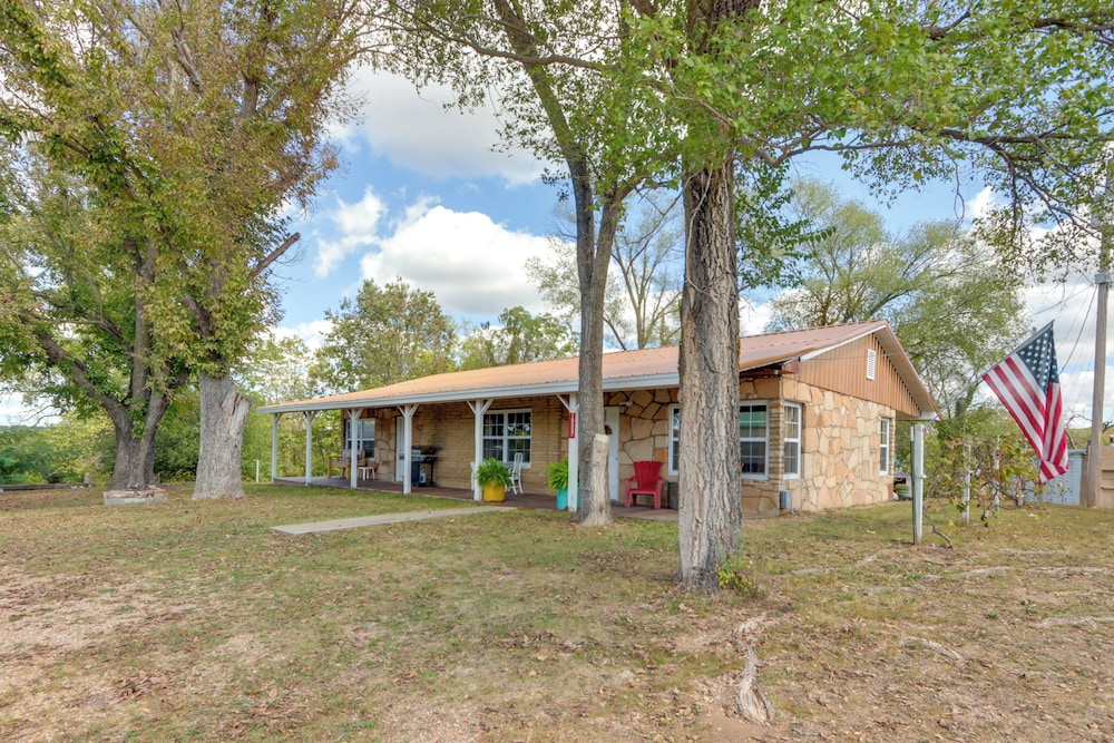 Cobblestone Cottage 10 Mi to Pomme de Terre - photo 24