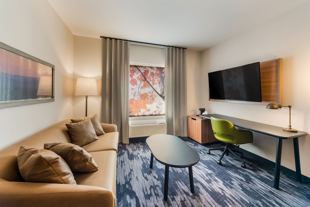 Fairfield Inn & Suites by Marriott Columbus Canal Winchester - photo 10