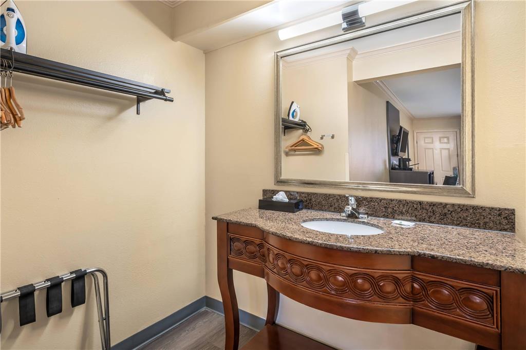 Quality Inn Klamath Falls Crater Lake Gateway - photo 15