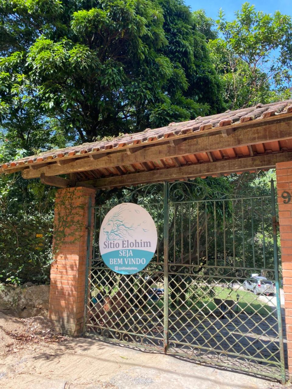 Sitio Com Piscina E Churrasqueira — Petropolis — photo 2