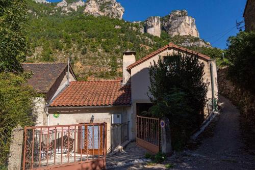 Le moulin a la caze - carbon neutral hotel in Unknown City
