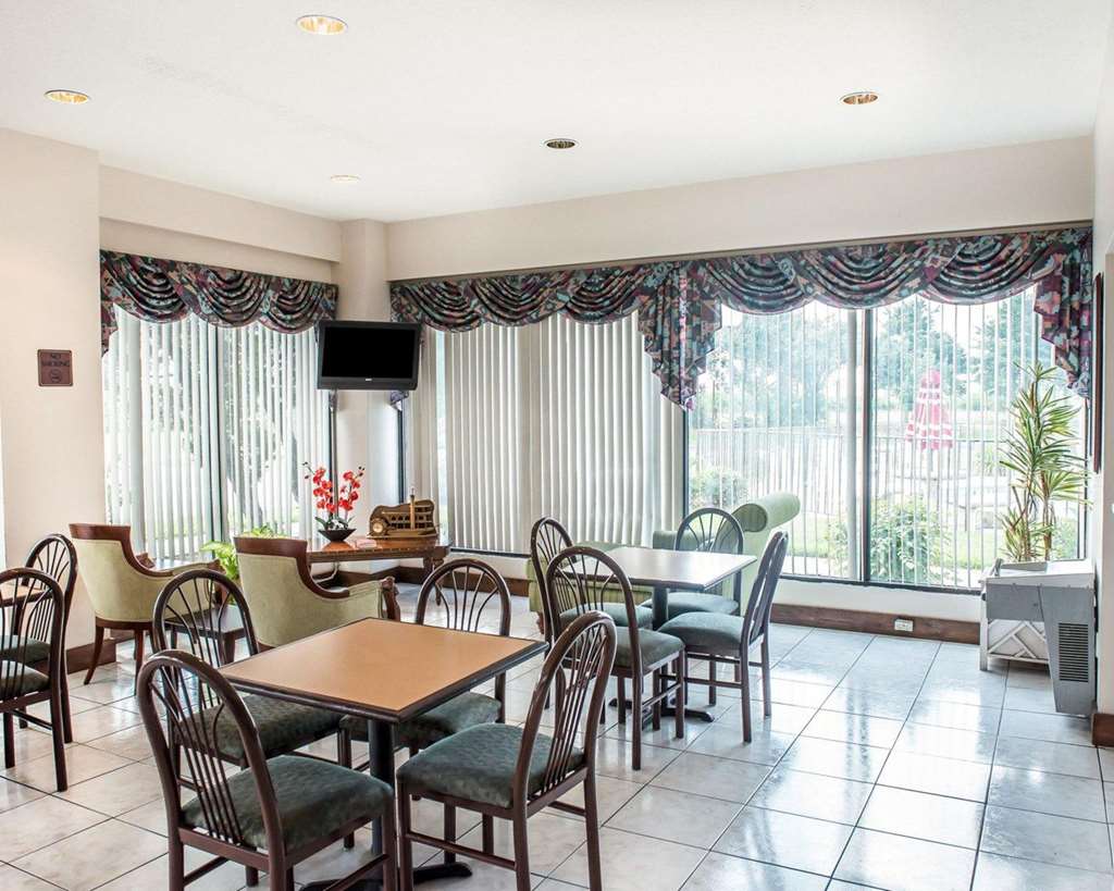 Quality Inn Marianna South - photo 25