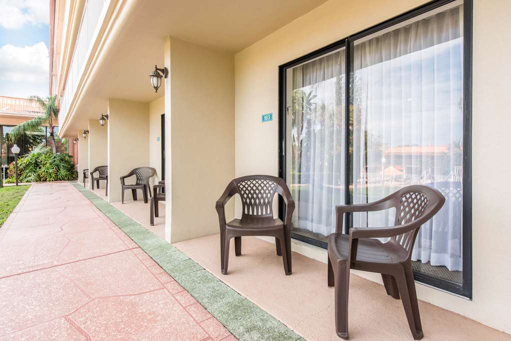 Quality Inn & Suites Tarpon Springs South - photo 26
