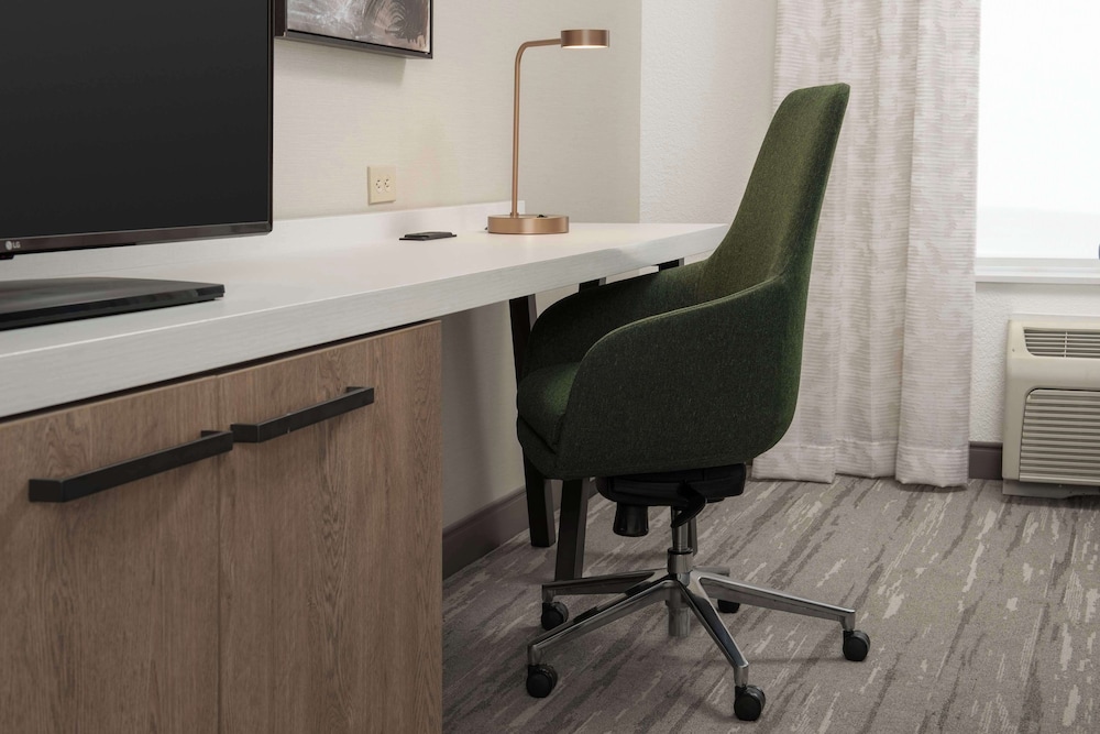 Hilton Garden Inn Casper - photo 14