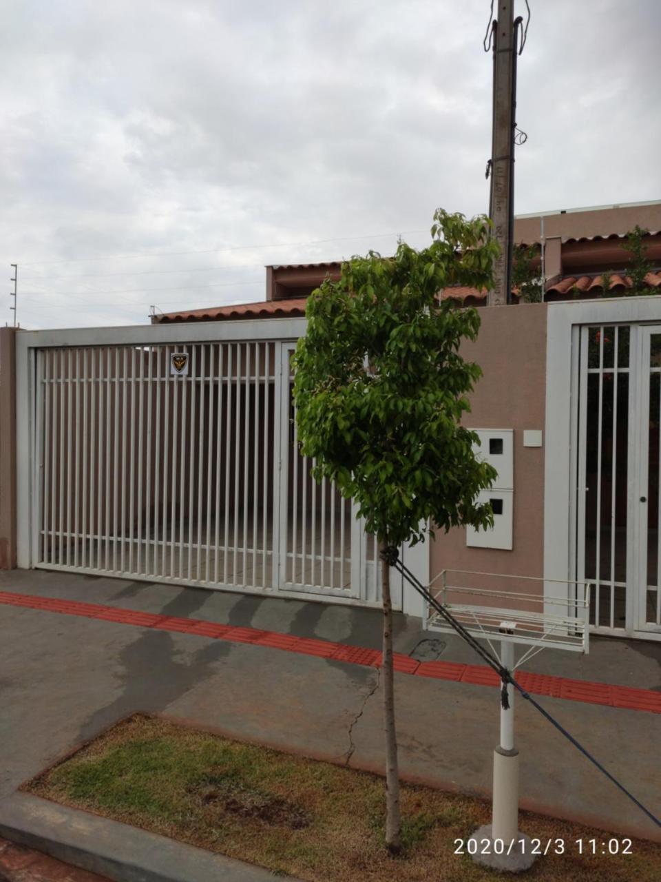Casa Aconchegante Perto Da Uel — 4-Star Luxury Hotel in Londrina, Brasil