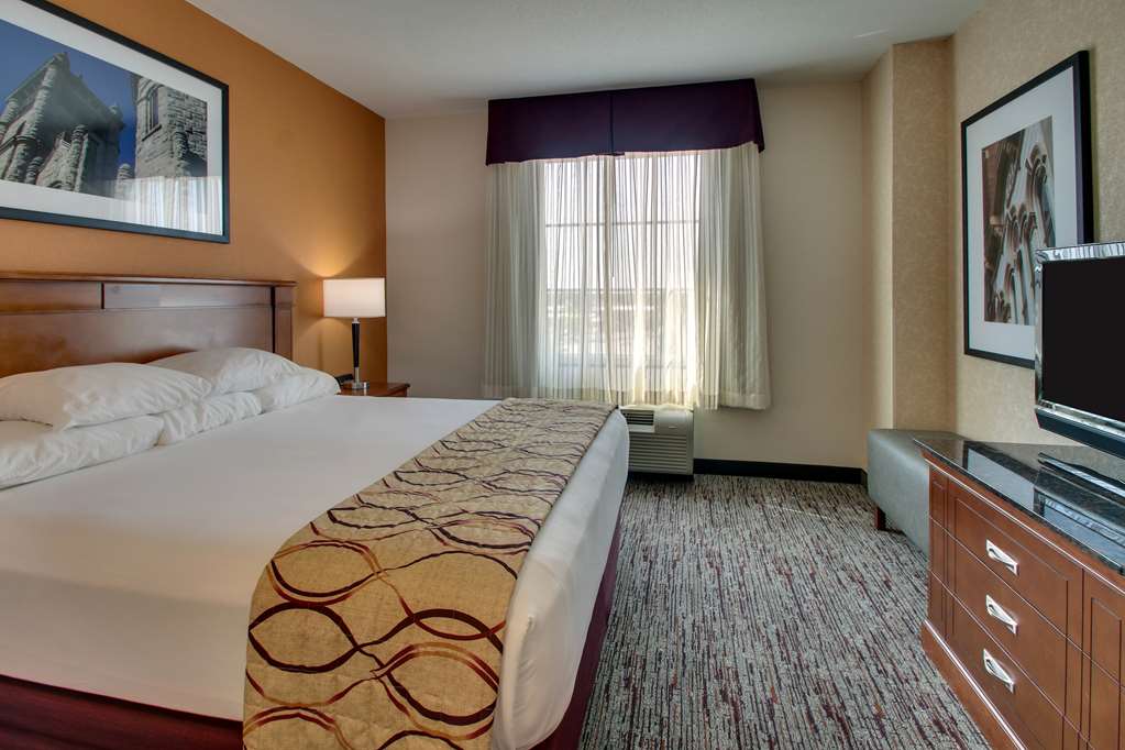 Drury Inn & Suites Findlay - photo 19