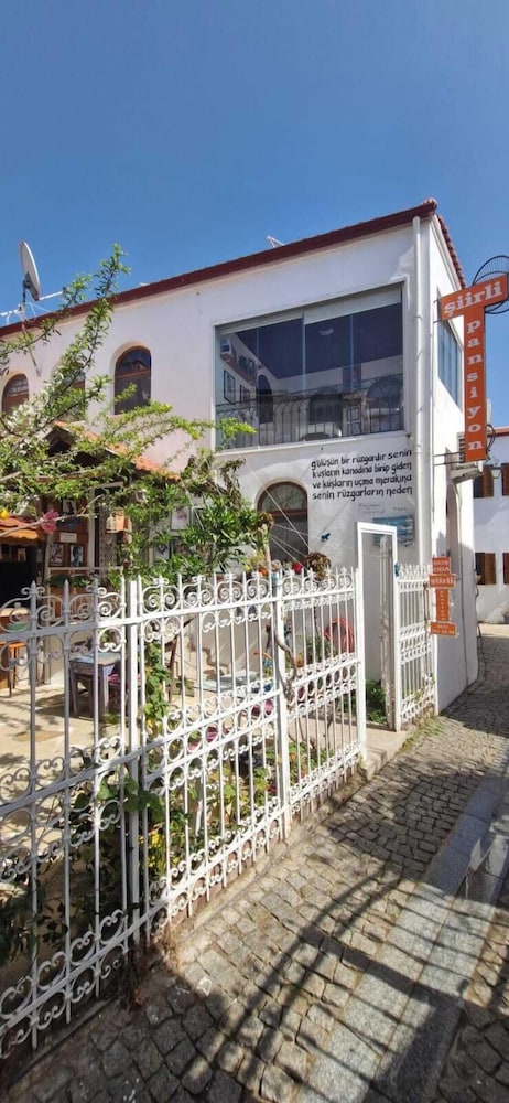 Şiirli Pansiyon in Seferihisar, Turkey