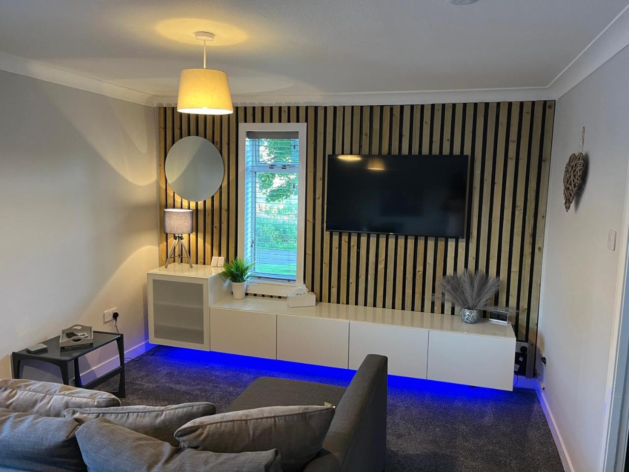 Erskine Apartment — 4-Star Luxury Hotel in Erskine, United Kingdom