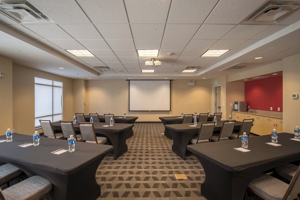 TownePlace Suites by Marriott Orem - photo 32