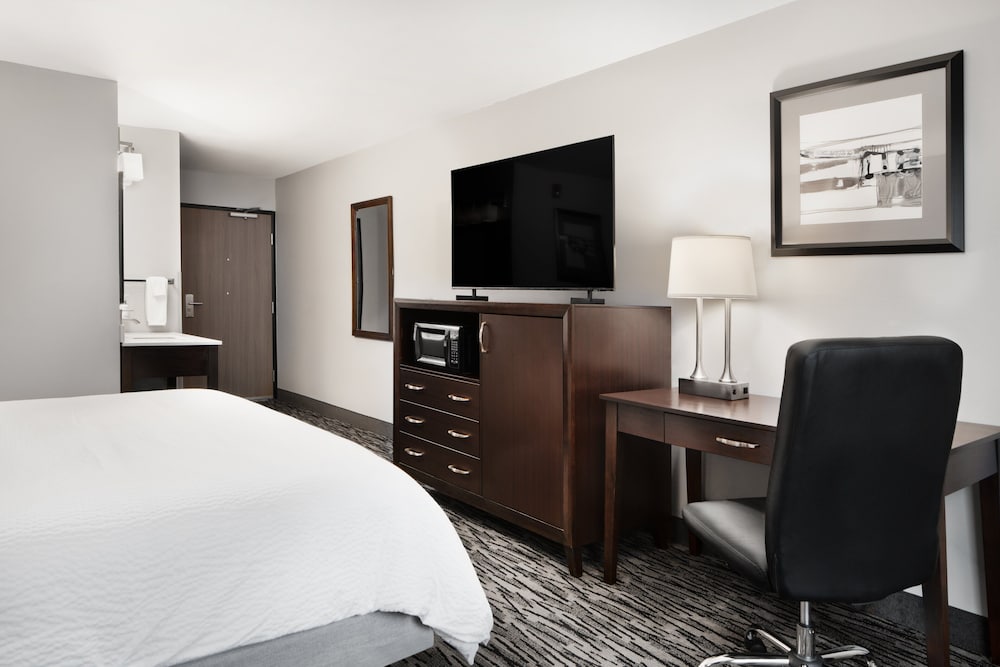 Garner Auburn Seattle by IHG - photo 7