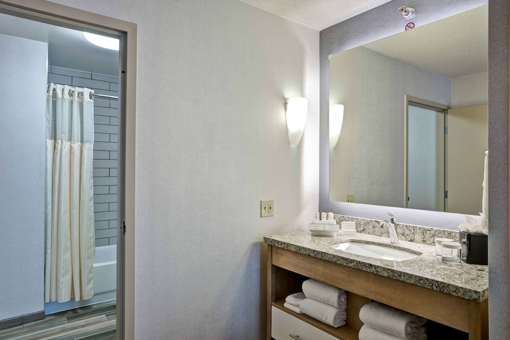 Homewood Suites by Hilton Chicago Downtown - photo 27