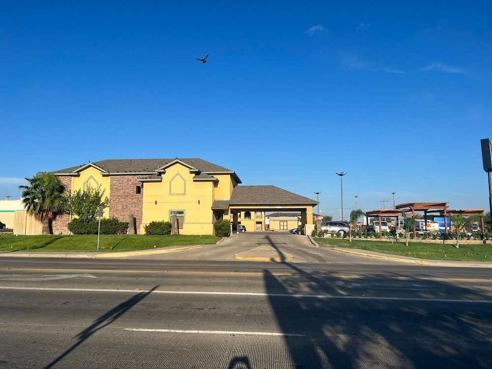 Country Hill Inn and Suites in Eagle Pass, United States