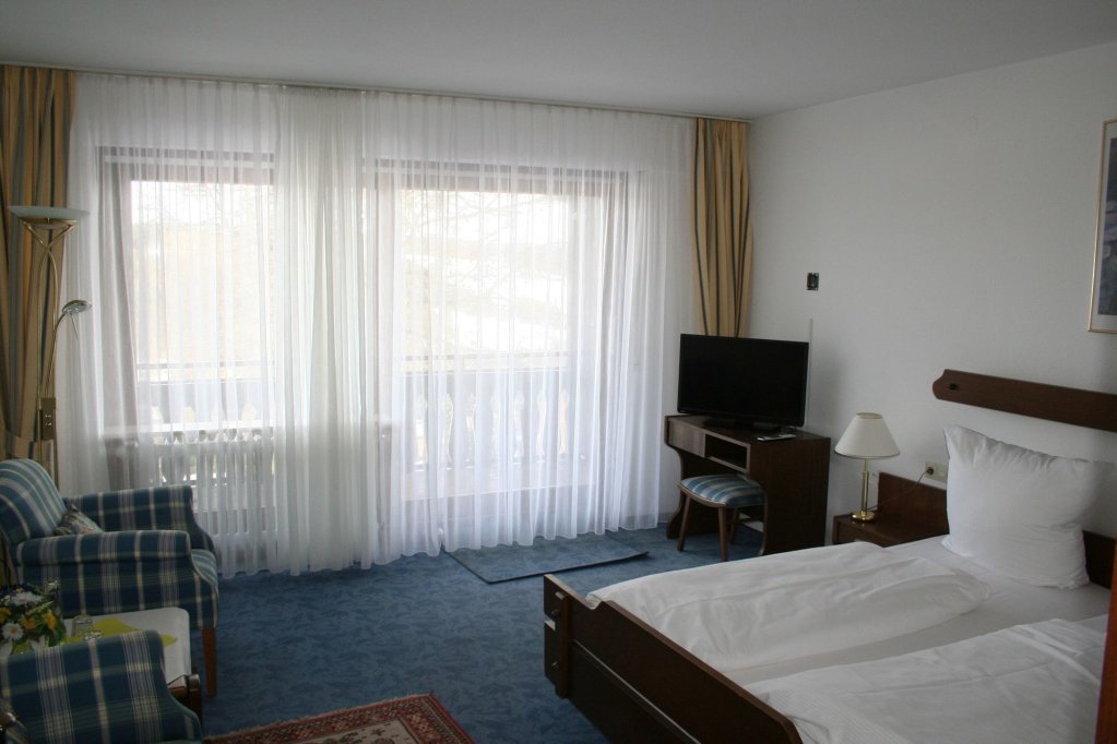 Schwarzwaldhotel Sch nwald — hotel in Schonwald