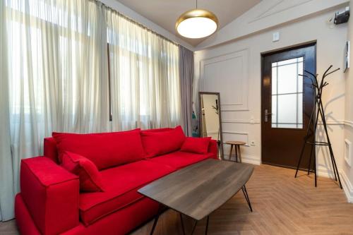 Stylish Modern 1BR Apartment