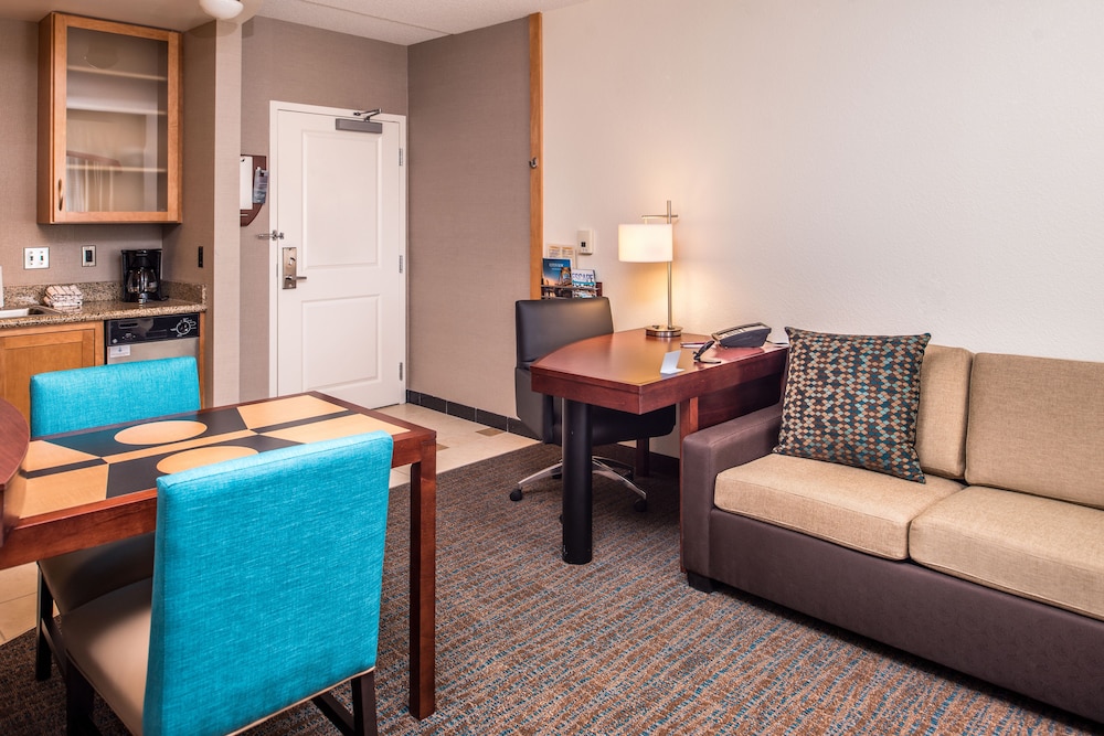 Residence Inn by Marriott Pittsburgh North Shore - photo 10