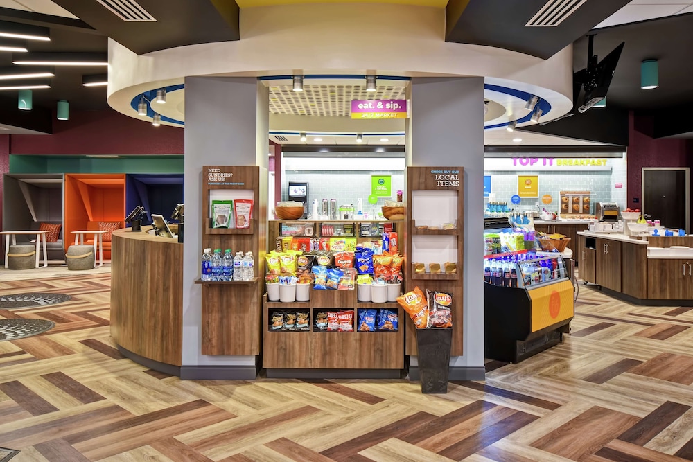 Tru by Hilton Fort Wayne IN - photo 38