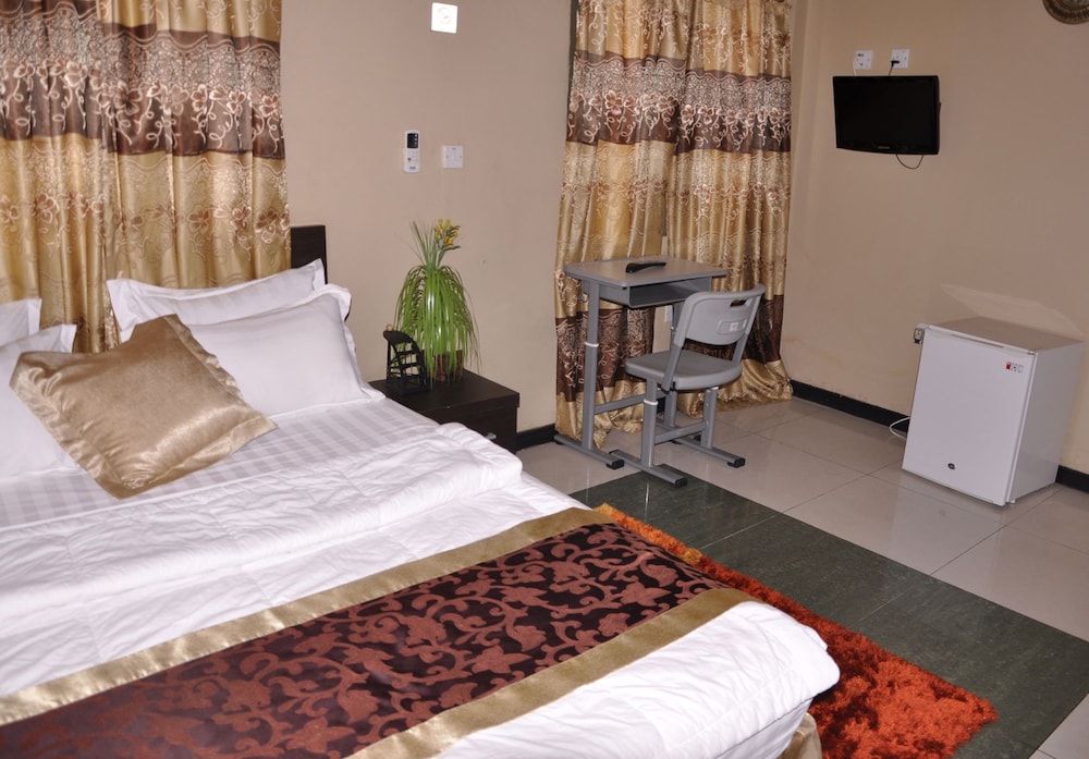 Downtown Hotel - carbon neutral hotel in Accra