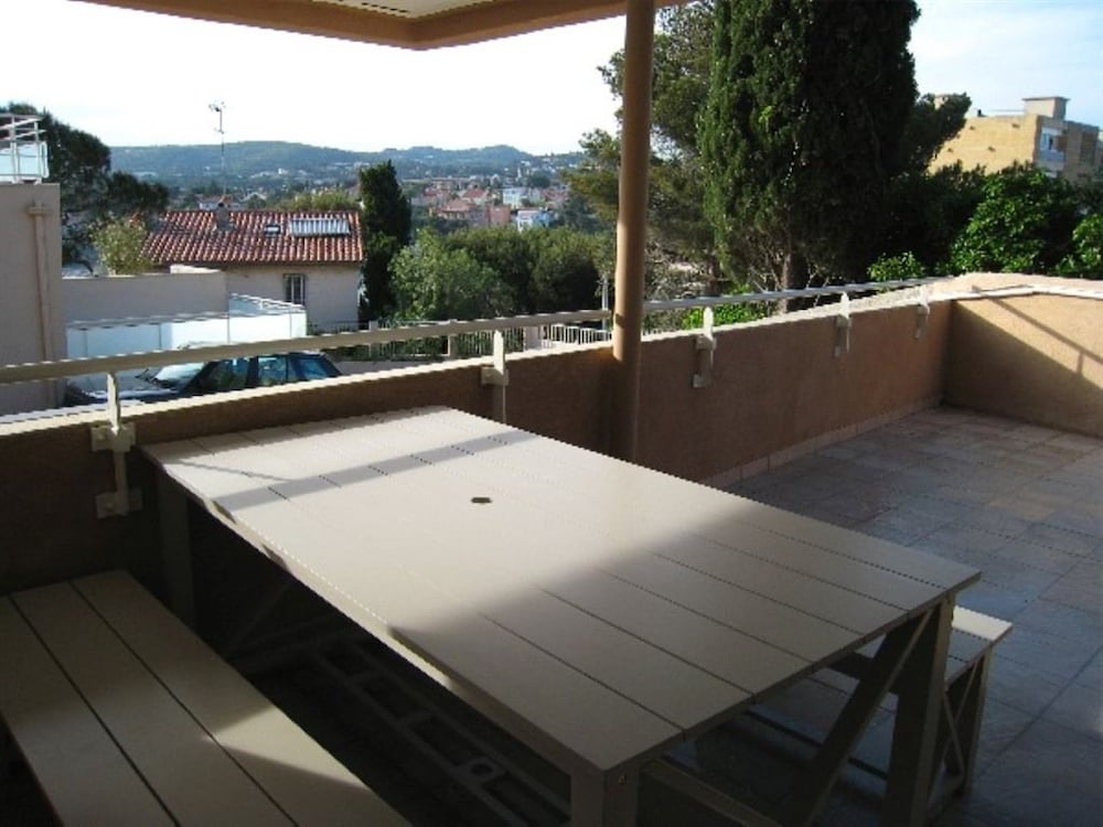 R sidence Ermitage in Bandol, France