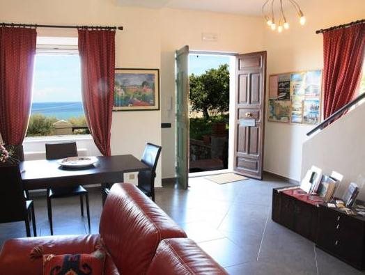 Bouganville B&B — 4-Star Luxury Hotel in Cefalu, Italy