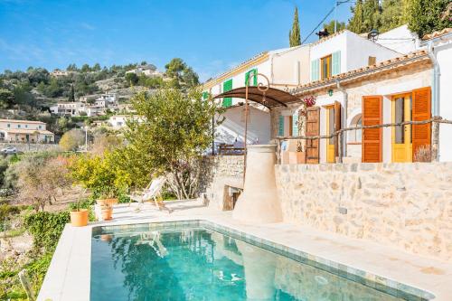 Can Titina — hotel in Puigpunyent