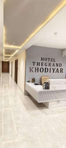 Hotel The Grand Khodiyar — hotel in Visnagar