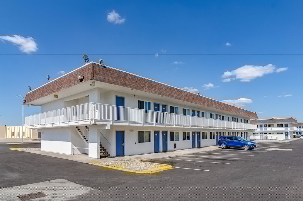 Park Inn by Radisson Cheyenne - photo 11