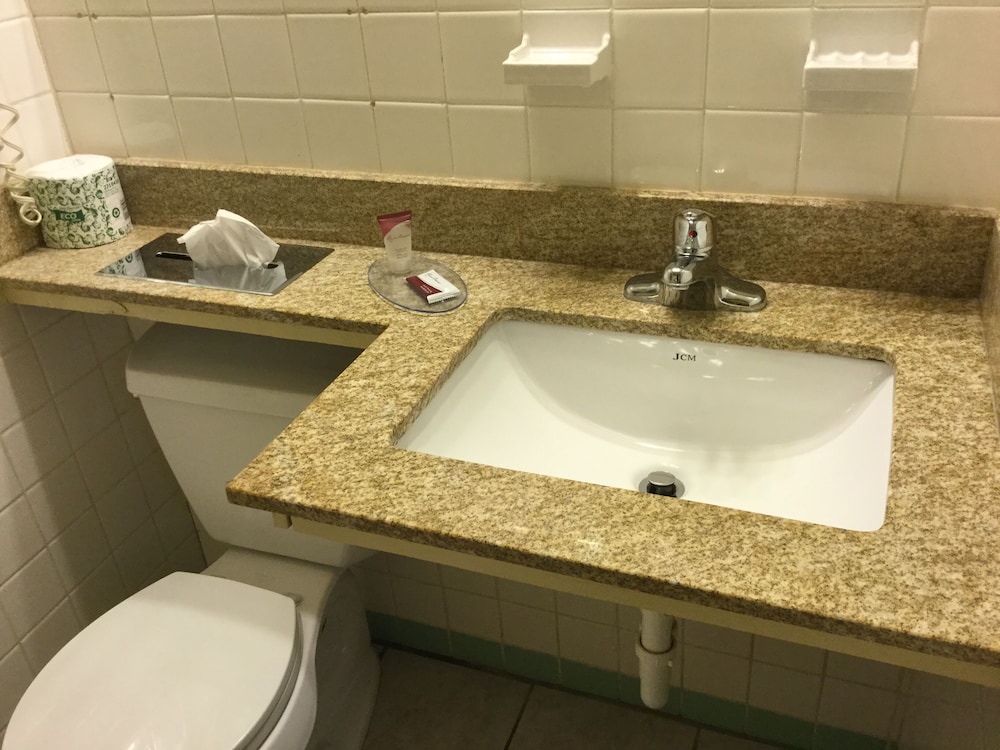 Falls Inn - photo 27