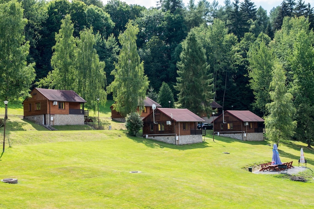 Zloty Potok Resort — Lesna