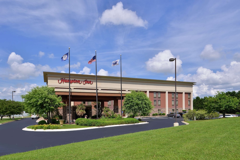 Hampton Inn South Hill - featured photo