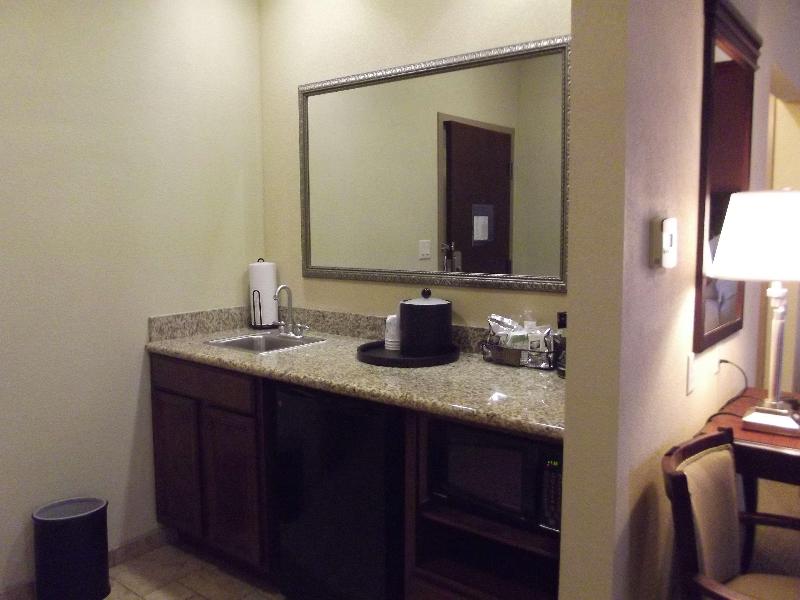 Hampton Inn & Suites Gainesville - photo 18
