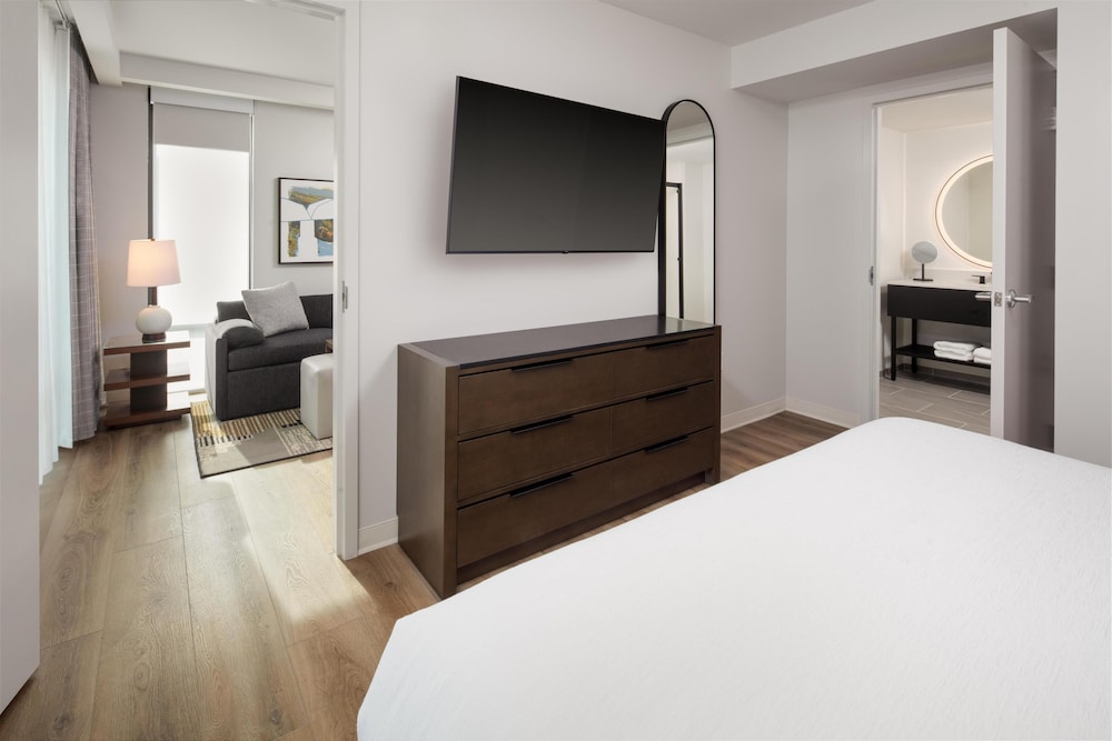Embassy Suites By Hilton Chattanooga Downtown - photo 28
