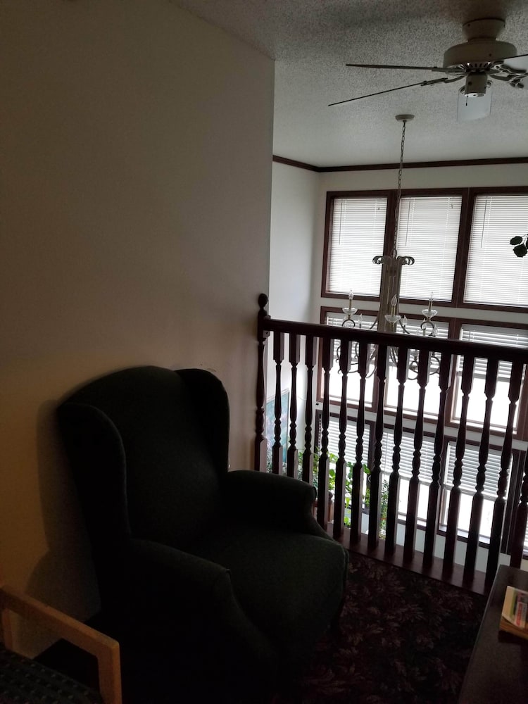 Bilmar Inn & Suites Dell Rapids Near Sioux Falls - photo 118