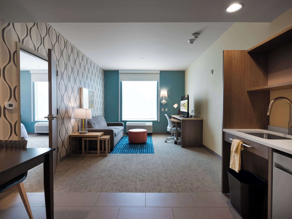 Home2 Suites by Hilton Joplin MO - photo 12