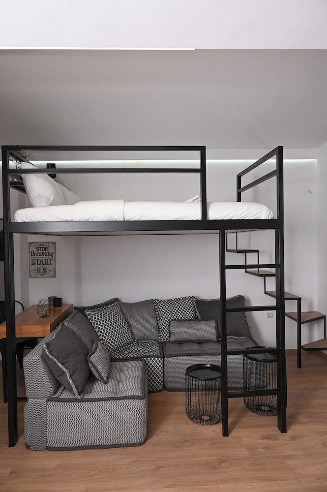 Urban Loft by Neuvel — 4-Star Luxury Hotel in Athens, Greece