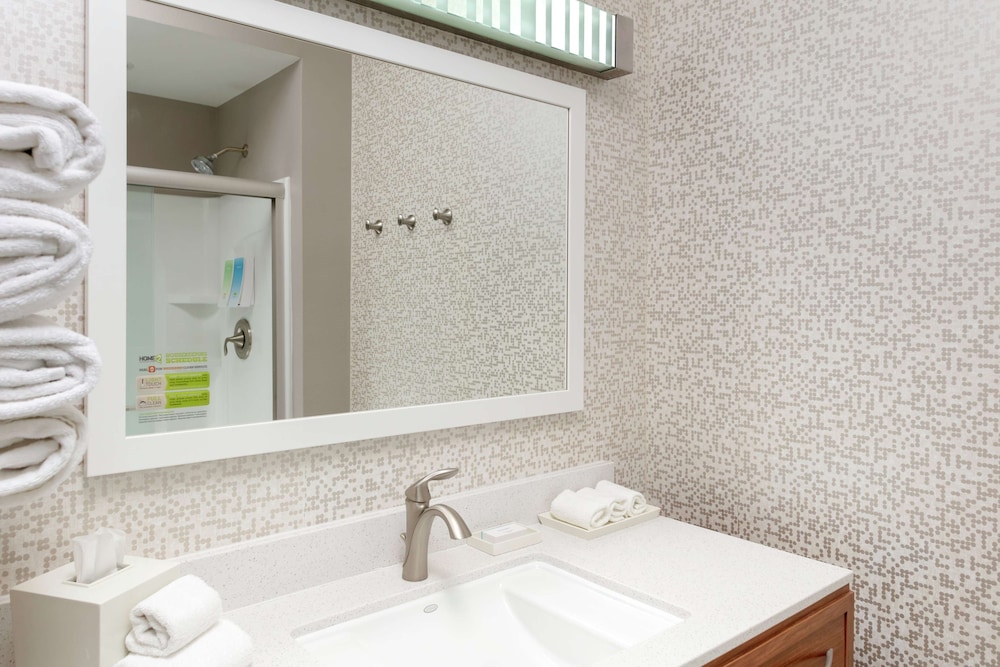 Home2 Suites by Hilton Fayetteville Fort Bragg - photo 17