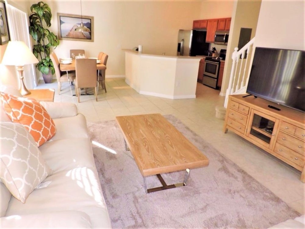 Aco225226 Bella Vida Resort 4 Bed 3 Baths Townhome - photo 2