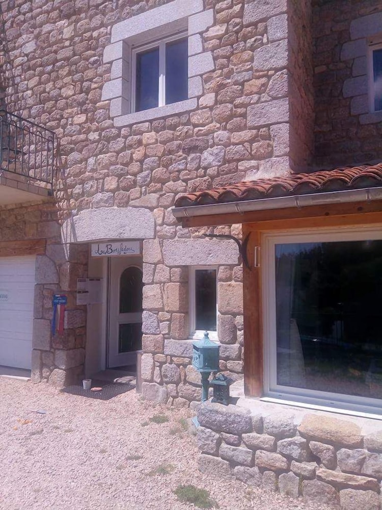 Le Boufadou — hotel in Le Malzieu-Ville