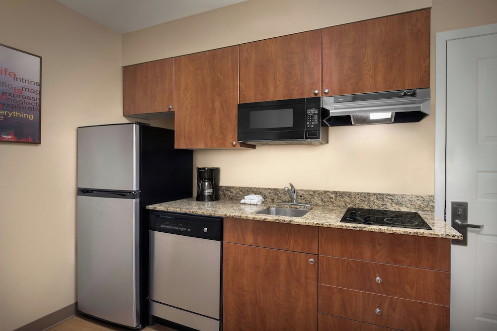 TownePlace Suites by Marriott Portland Hillsboro - photo 9
