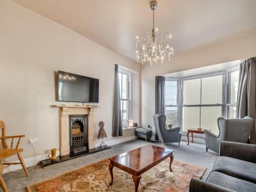 Beaufort Apartment — 4-Star Luxury Hotel in Tenby, United Kingdom