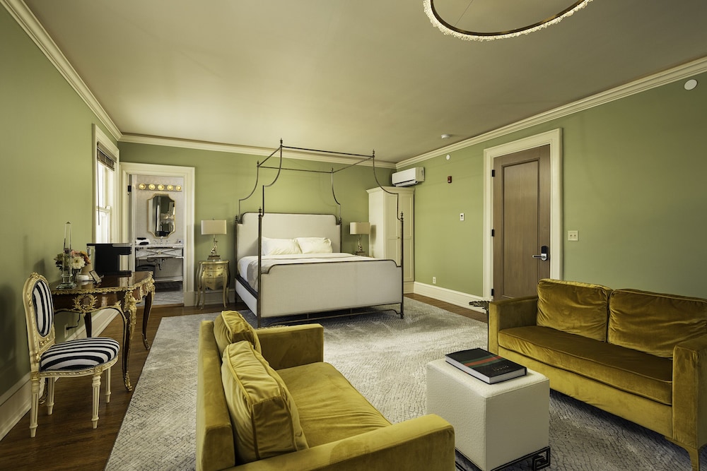 The Edward Hotel - photo 31