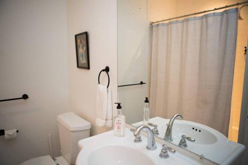 Object Hotel 2BR Room 2B - photo 13