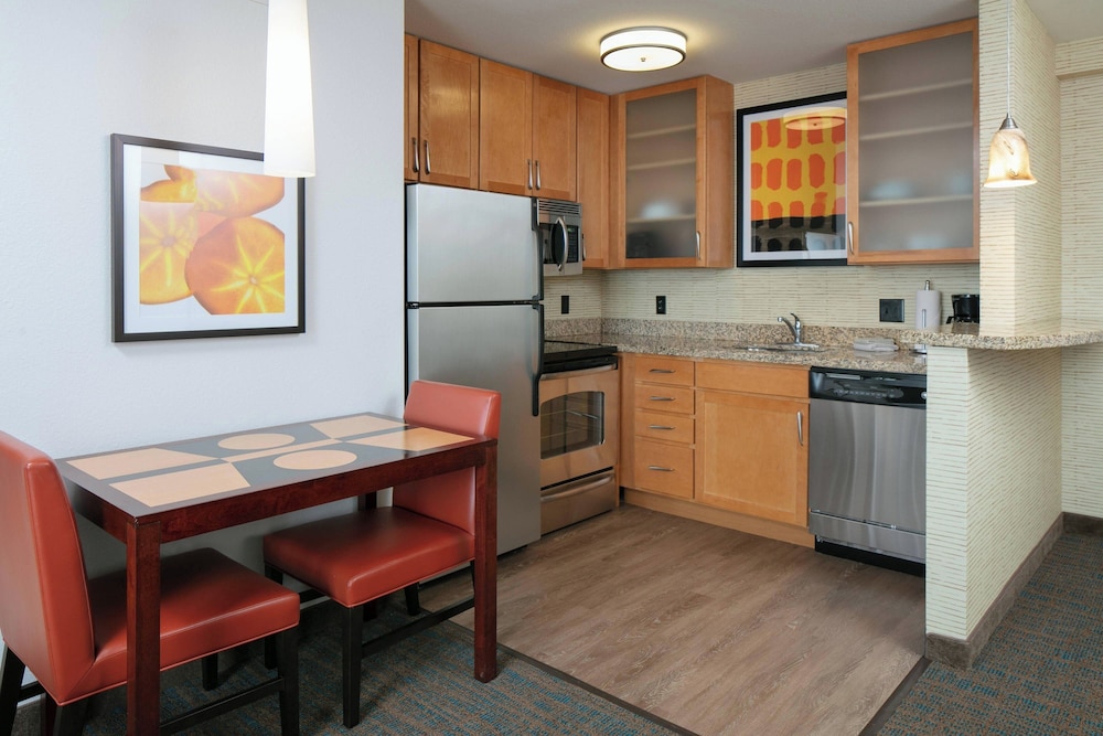Residence Inn by Marriott Lincoln South - photo 9