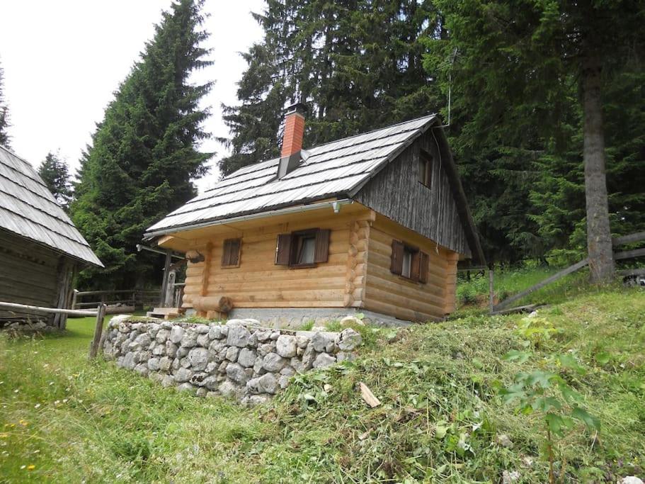 Koca Na Planini Jelje Pokljuka in Unknown City, Slovenia