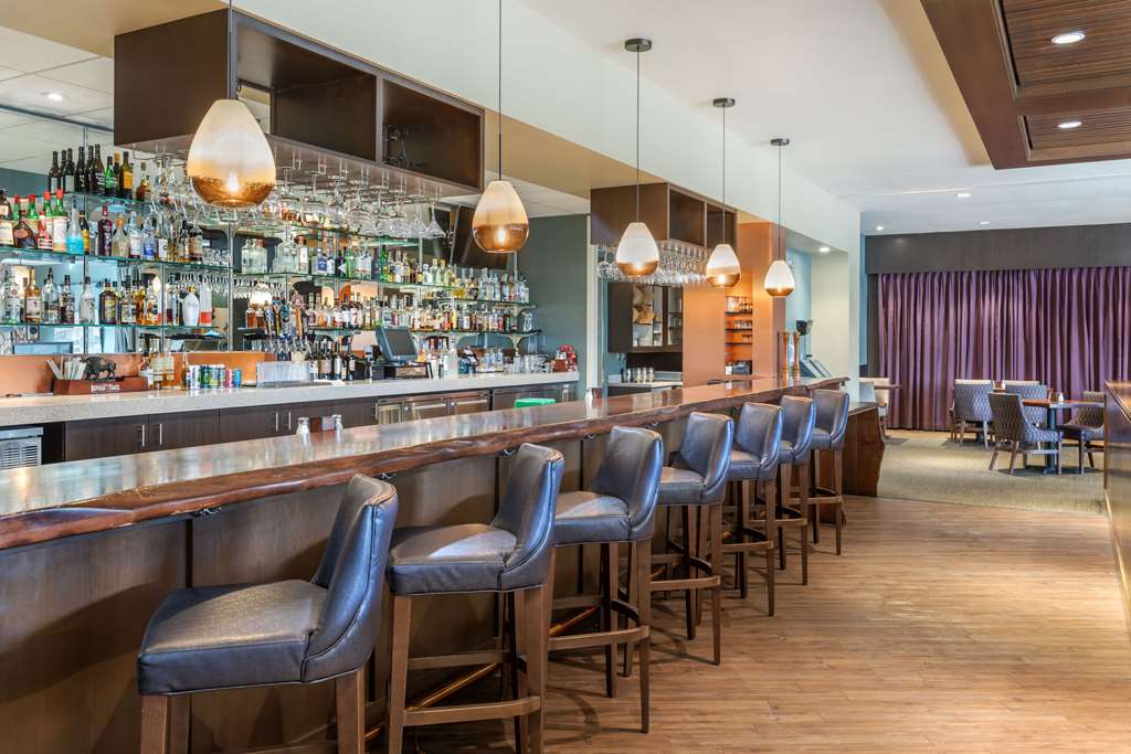 Best Western Premier Boulder Falls Inn - photo 7