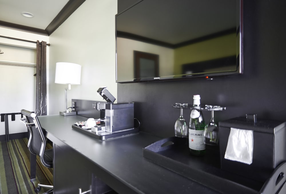 Hotel Azura - photo 10