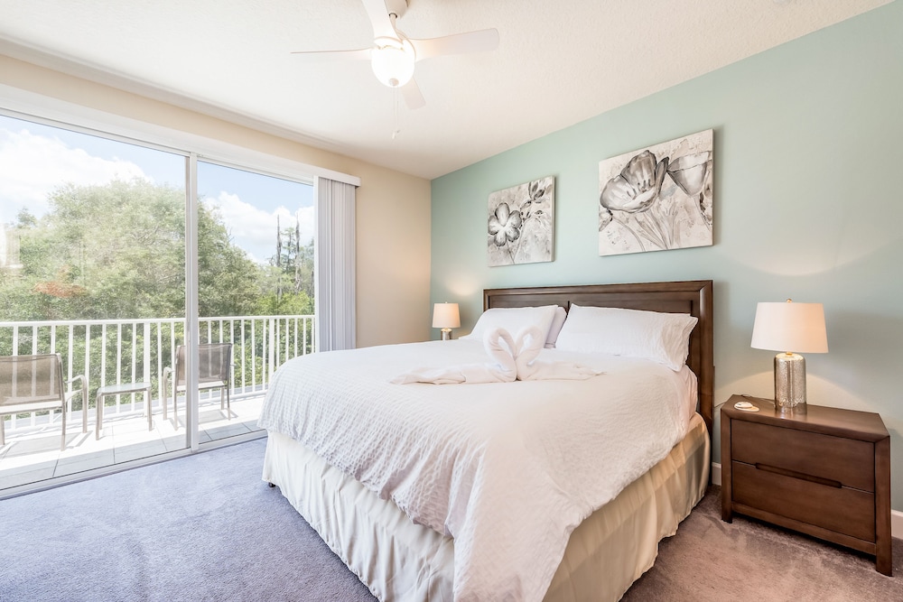 Serenity by VHC Hospitality - photo 4
